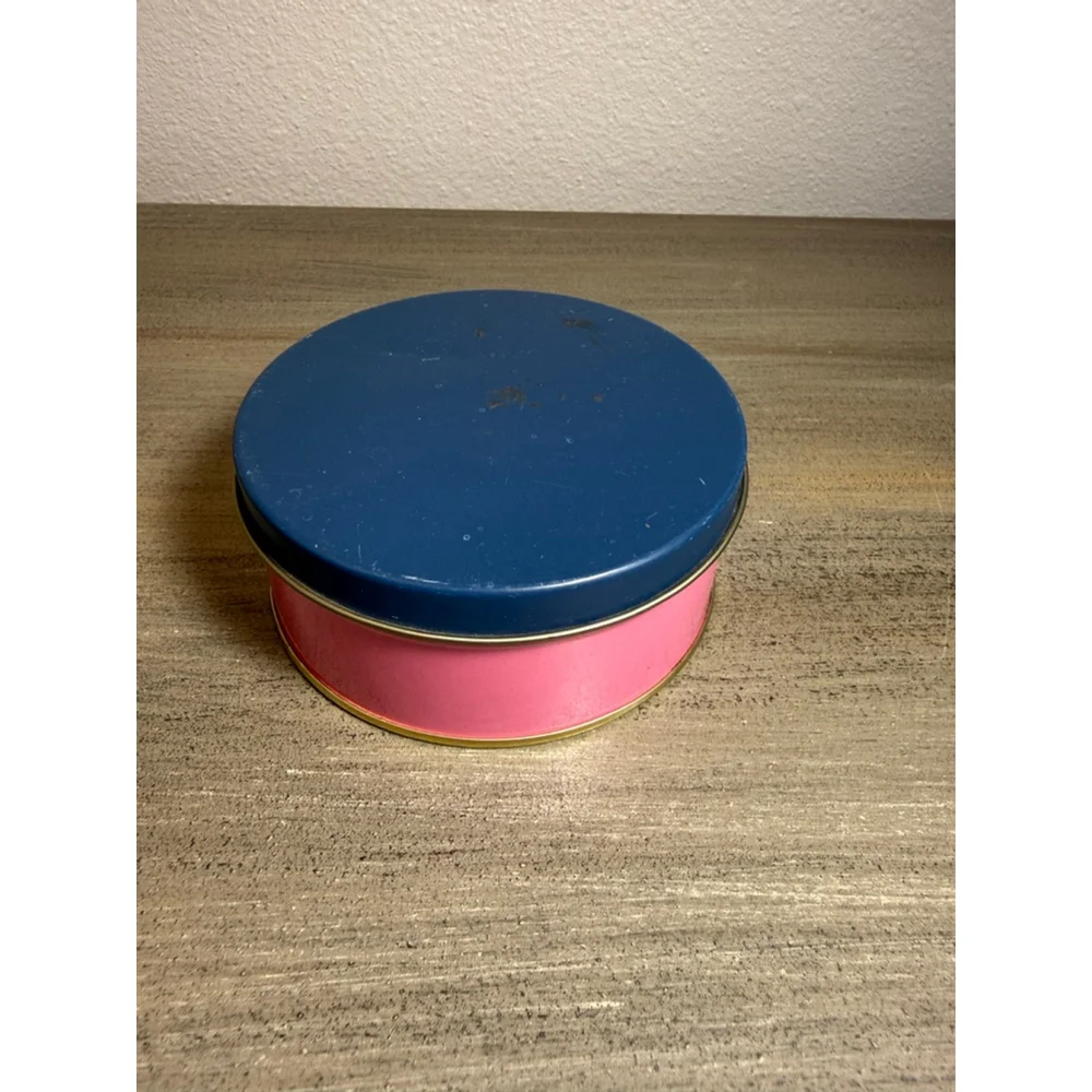 Set of 5 vintage metal holiday coasters in tin retro